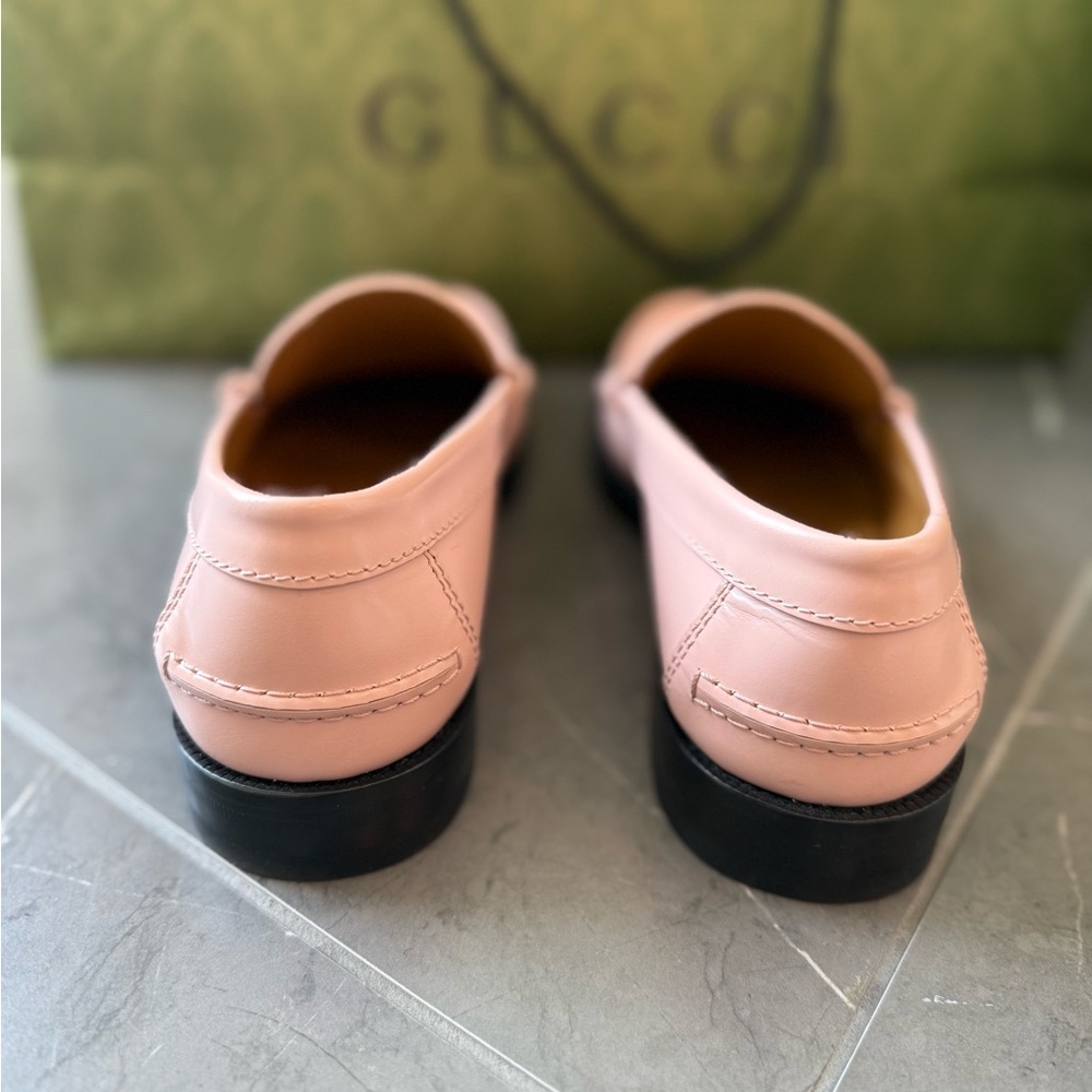 Gucci Interlocking G Perfect Pink Loafers 39 $990 - Picture 10 of 15